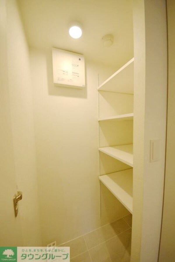 収納(★お部屋探しはタウンハウジング千歳烏山店へ★)