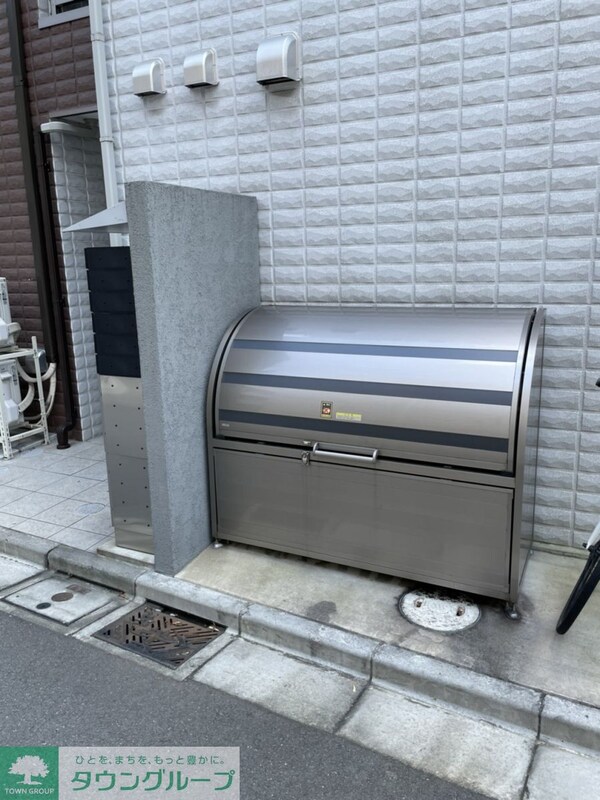 共有部分(ゴミ置き場)