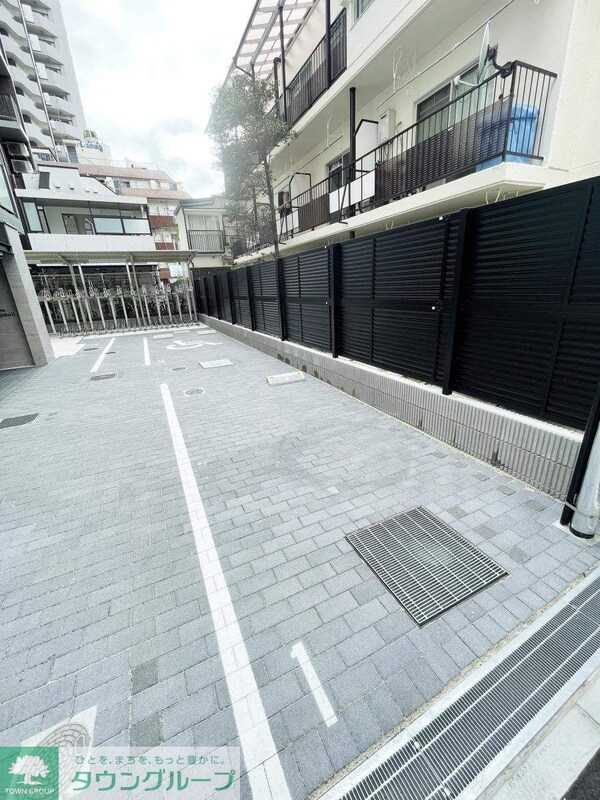 駐車場(お部屋探しはタウンハウジング東京　新大久保店へ★★★)