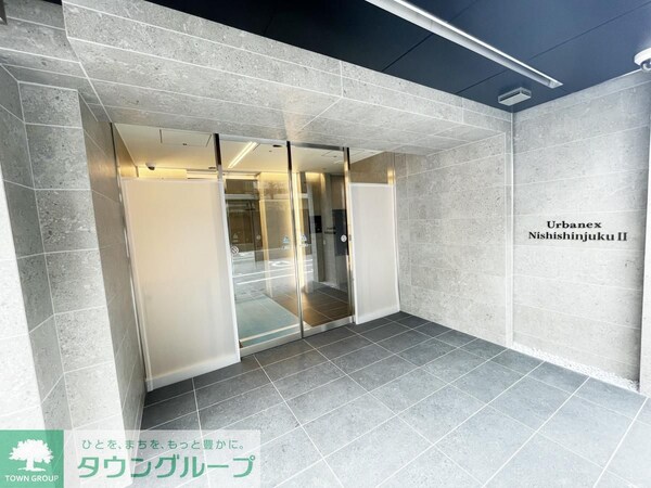 エントランス(お部屋探しはタウンハウジング東京　新大久保店へ★★★)