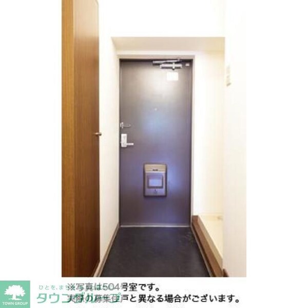 玄関(※写真は同タイプ住戸です。)