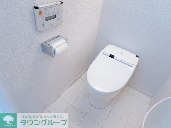 トイレ(お部屋探しは株式会社　タウンハウジング　までお気軽にお問合…)