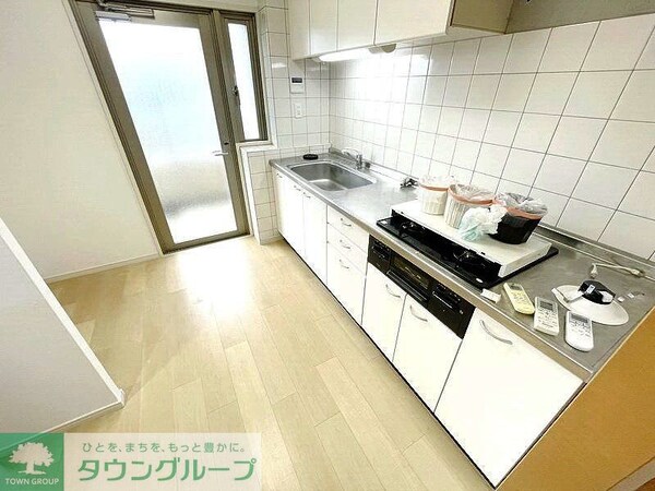 キッチン(■内装中　お問合せは(株)タウンハウジングレジデンス事業部…)