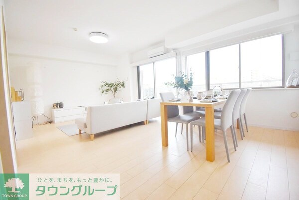 リビング・居室(お問合せは(株)タウンハウジングレジデンス事業部までお問合…)