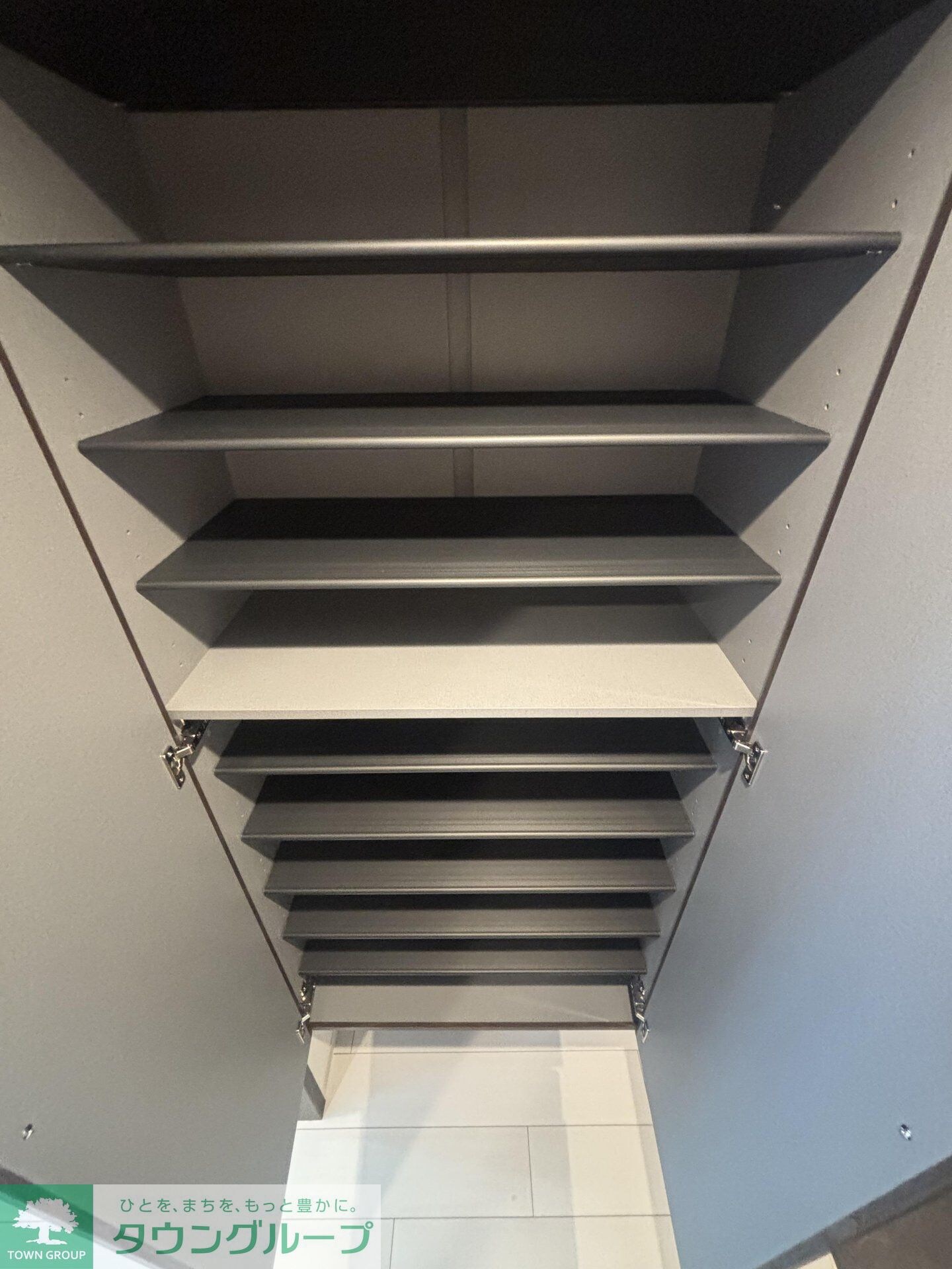 物件内観写真15　(収納)