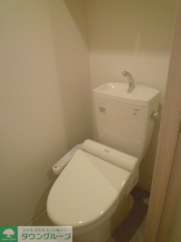 トイレ(50Bタイプ2011年5月撮影 同タイプ1202号室の写真…)
