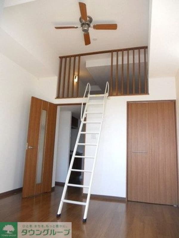 リビング・居室(★お洒落なシーリングファンのあるお部屋★)