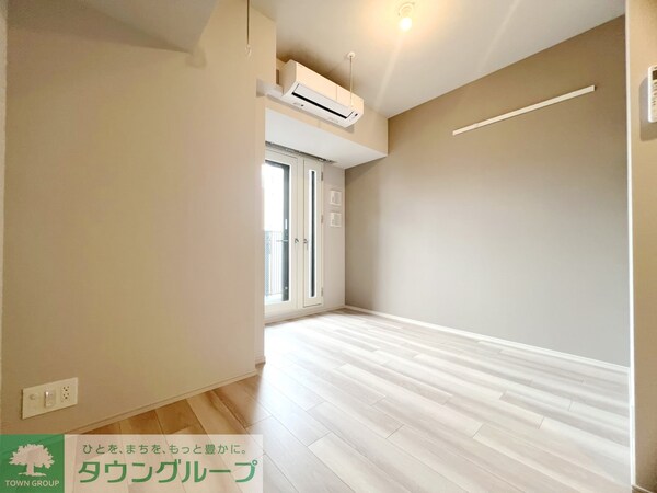 寝室(お問合せは(株)タウンハウジング東京赤坂店へ)