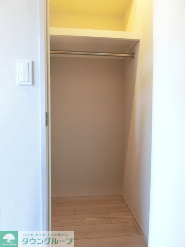 収納(Eタイプ2023年5月撮影 同タイプ207号室の写真です。)