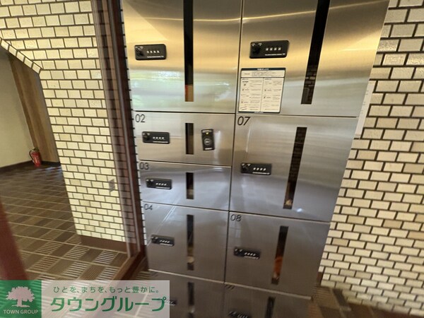 エントランス(エントランス)
