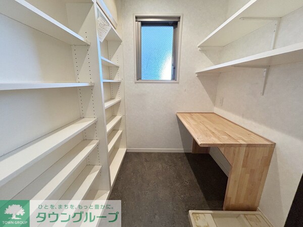 その他室内・内装(ランドリールーム)