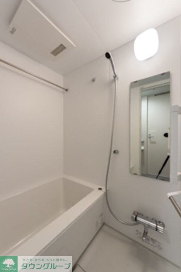 バス／シャワールーム等(※写真は同タイプ住戸です。)