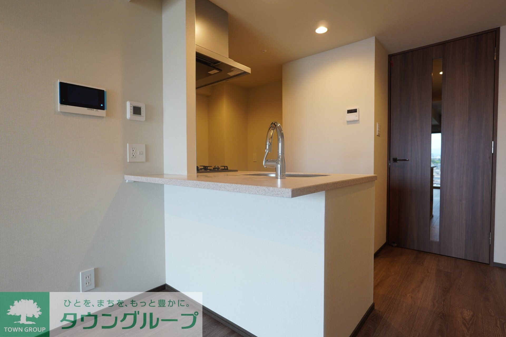 物件内観写真10　(リビング/居室)