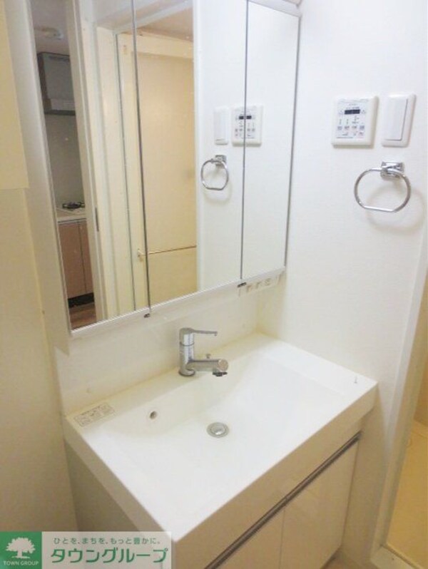 洗面(お部屋探しは株式会社　タウンハウジング　までお気軽にお問合…)
