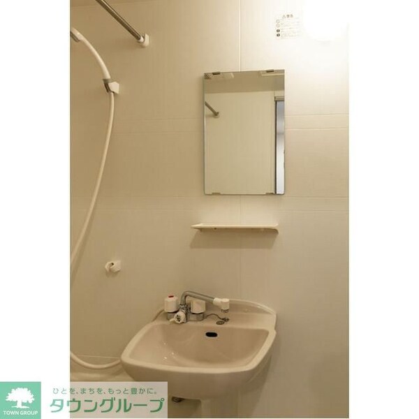 洗面(バス／シャワールーム等)