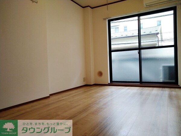 リビング・居室(※別部屋参考写真です※)