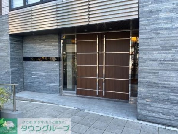 エントランス(エントランス)