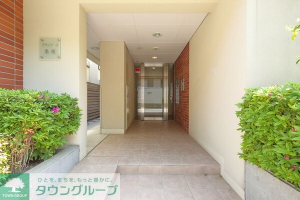 エントランス(2018年4月撮影)