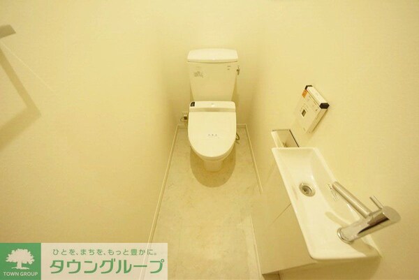 トイレ(お部屋探しは株式会社　タウンハウジング　までお気軽にお問合…)