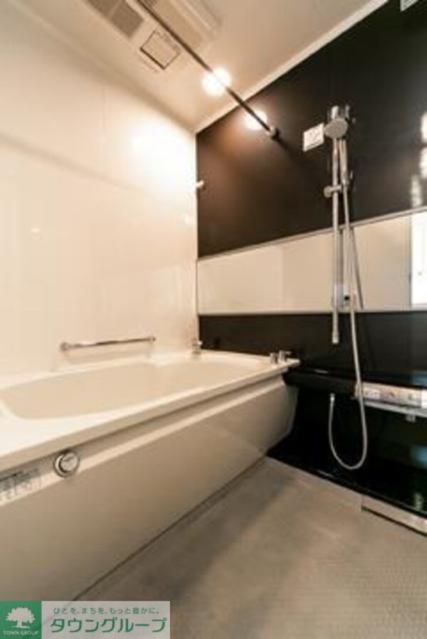 バス／シャワールーム等(※写真は同タイプ住戸です。)