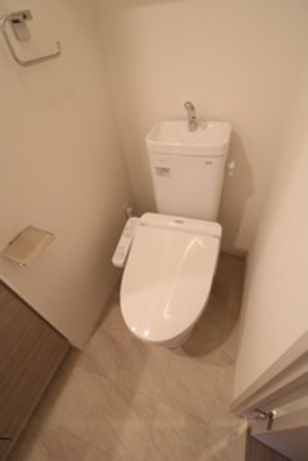 トイレ(トイレ)