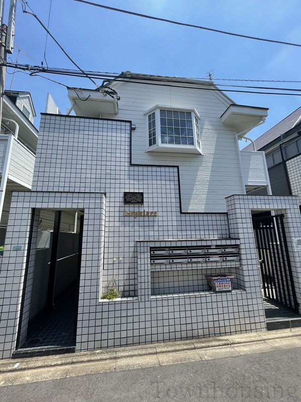 外観(内見の予約先はタウンハウジング新中野店になります★★)