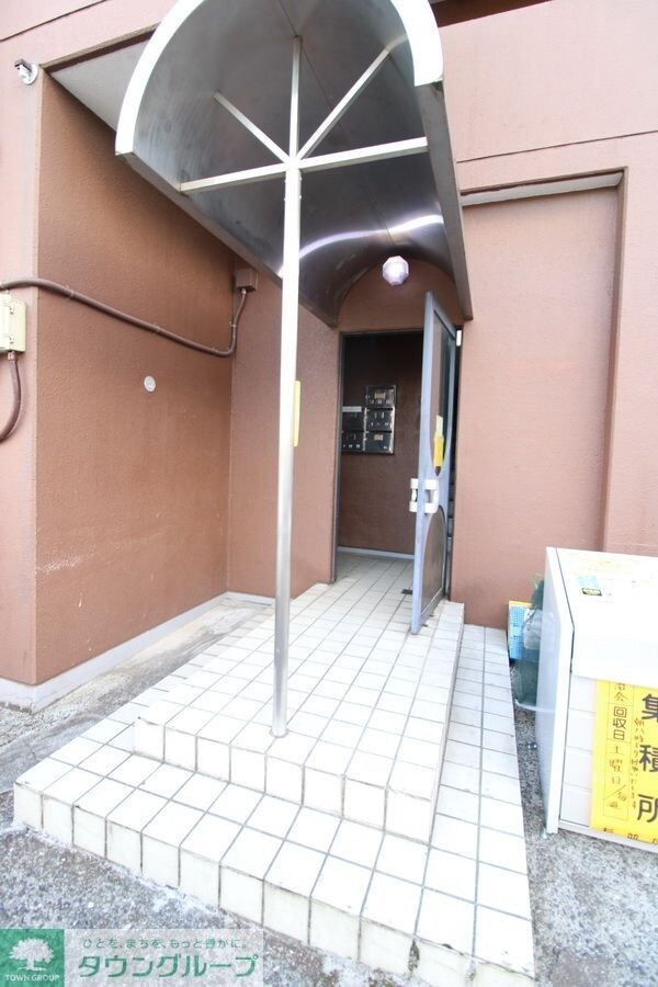 エントランス(エントランス)