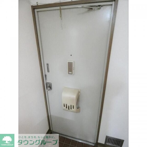 玄関(※別号室参考写真です※)
