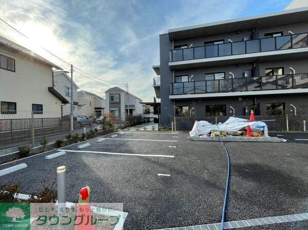 駐車場(駐車場)