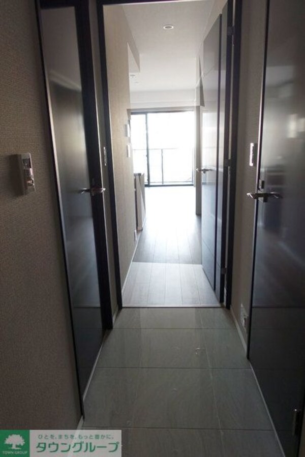 玄関(※写真は同タイプ住戸です。)