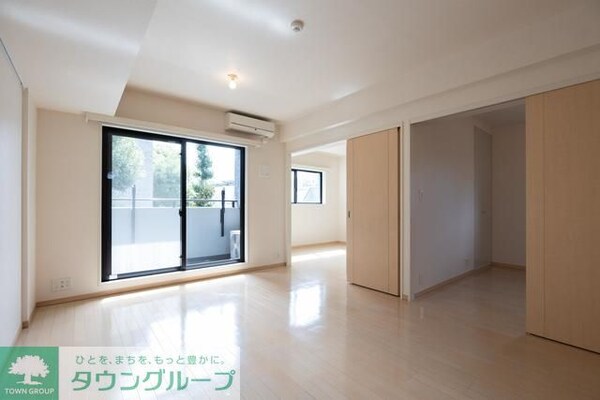 リビング・居室(※写真は同タイプ住戸です。)