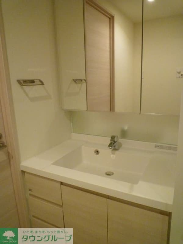 洗面(50Bタイプ2011年5月撮影 同タイプ1202号室の写真…)