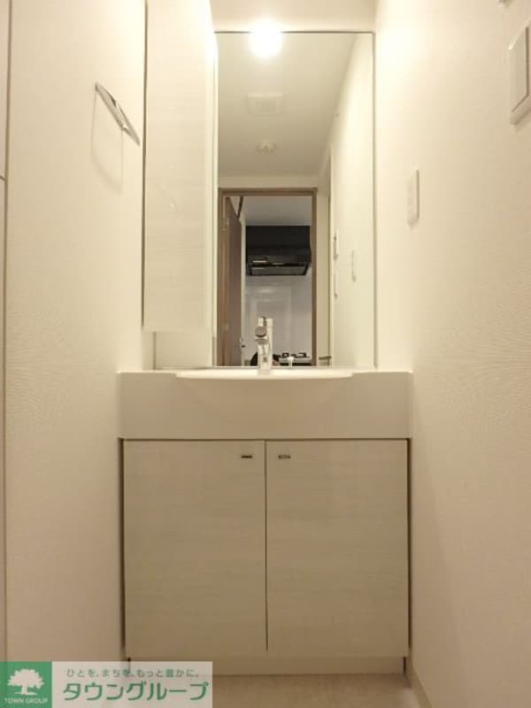 洗面(ハンドシャワー付き独立洗面台)