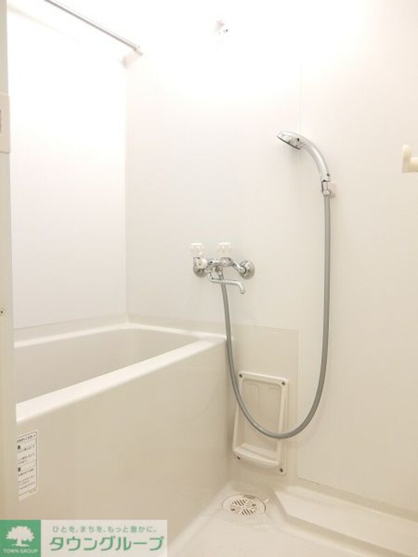 バス／シャワールーム等(※参考写真)