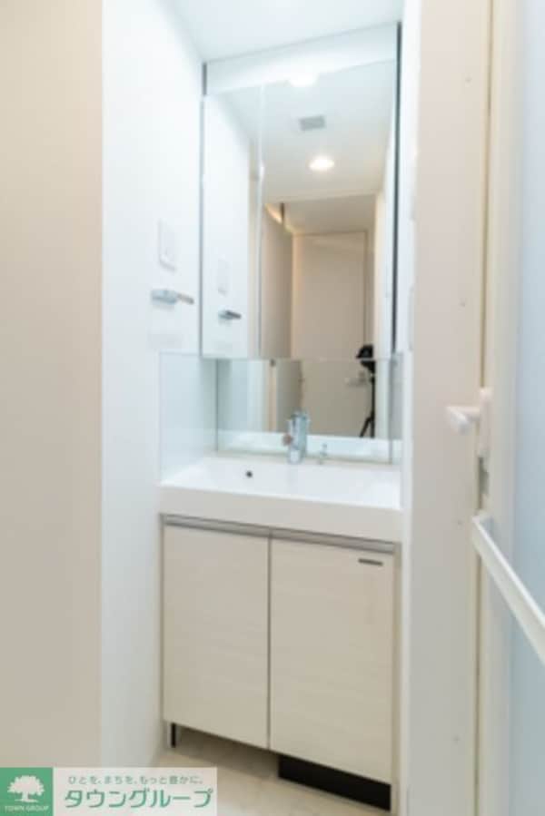 洗面(※写真は同タイプ住戸です。)