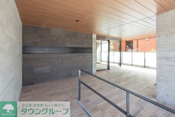 エントランス(2021年3月撮影)