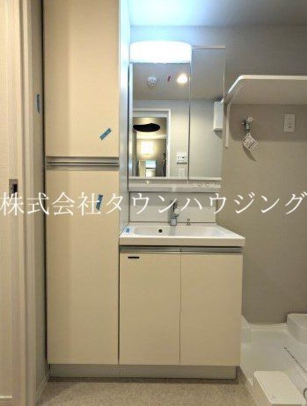 洗面(※床の色はホワイトとなります。)