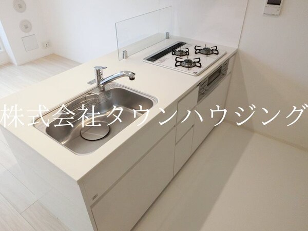 キッチン(お問合せは(株)タウンハウジングレジデンス事業部【03-…)