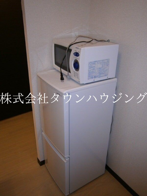 設備(電子レンジ・冷蔵庫)