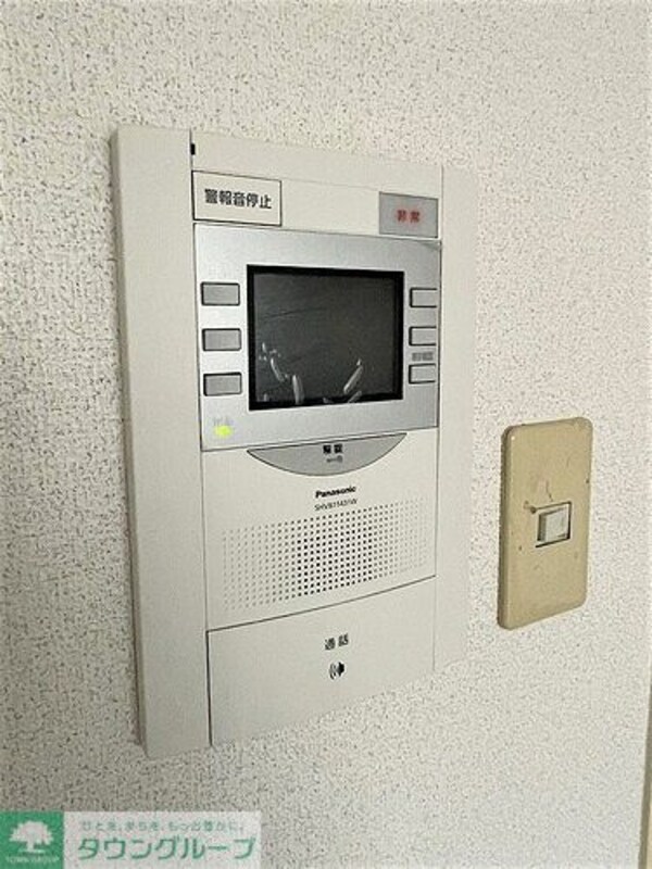 セキュリティ(ＴＶモニタ付きインターホン　※2023年4月撮影)