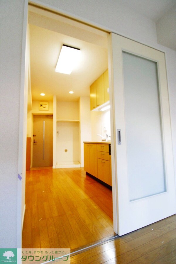 その他室内・内装(高台に建っているので明るめなお部屋です♪)