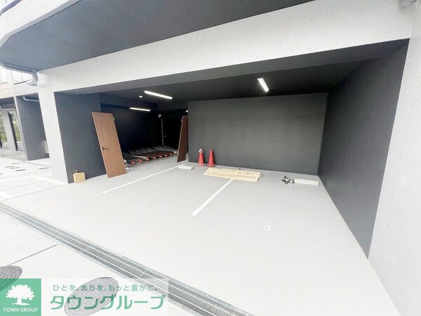 駐車場(部屋探しは株式会社　タウンハウジング　までお気軽にお問合せ…)