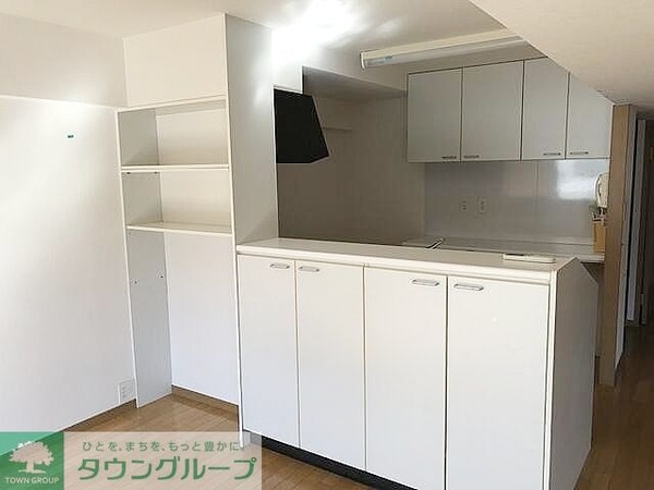 キッチン(お問合せは(株)タウンハウジング東京へ)
