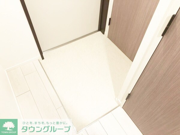 玄関(別階同タイプ（反転）)