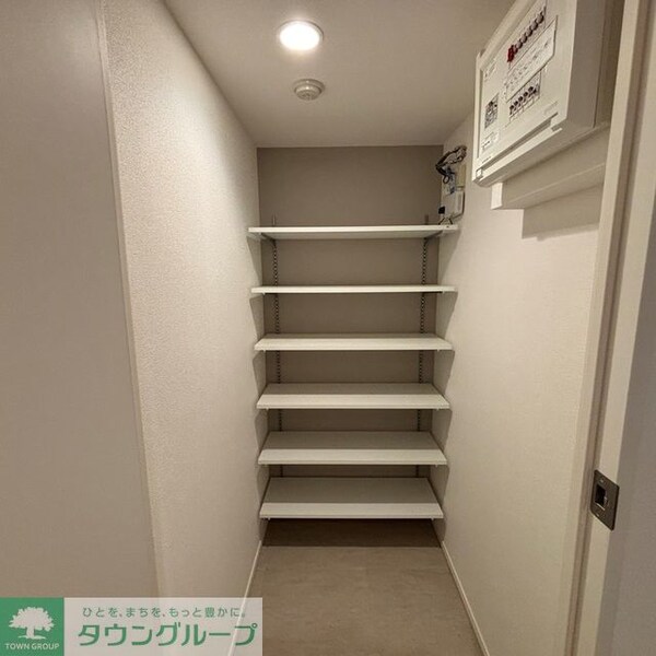 玄関(※写真は同タイプ住戸です。)