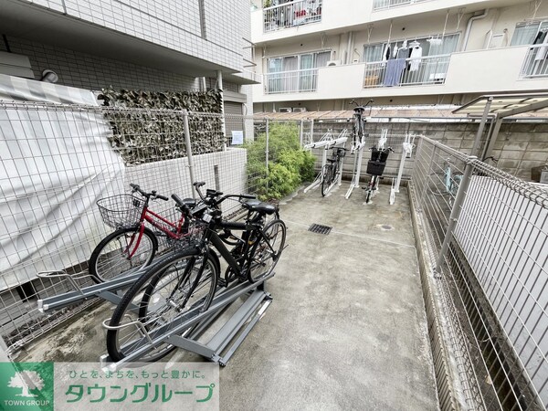 駐車場(駐車場)