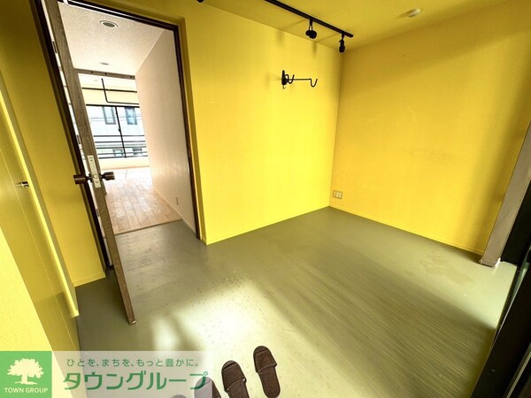 玄関(自転車も置けます！)