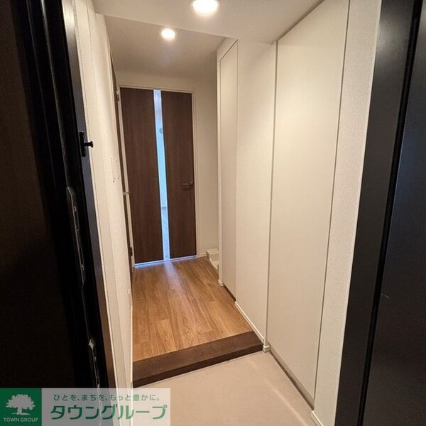 玄関(※写真は同タイプ住戸です。)