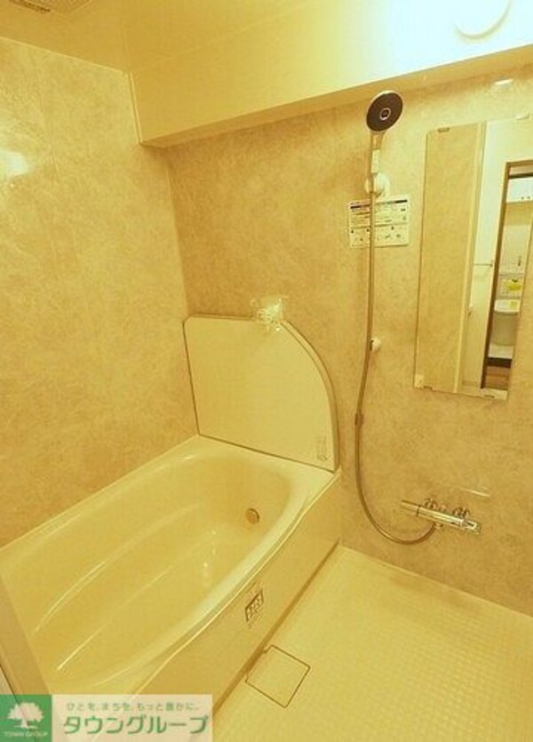 バス／シャワールーム等(2025年9月ユニットバス新規交換済み)