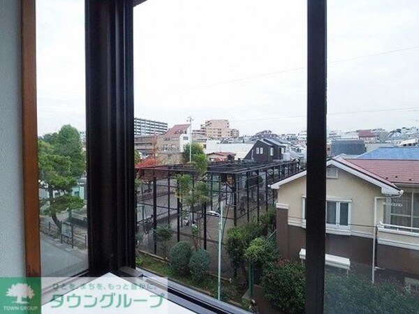 その他(和室　出窓からの眺望)